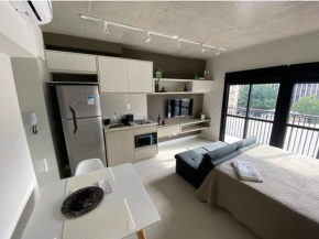 67 New studio in great location! Fast WI-FI, balcony